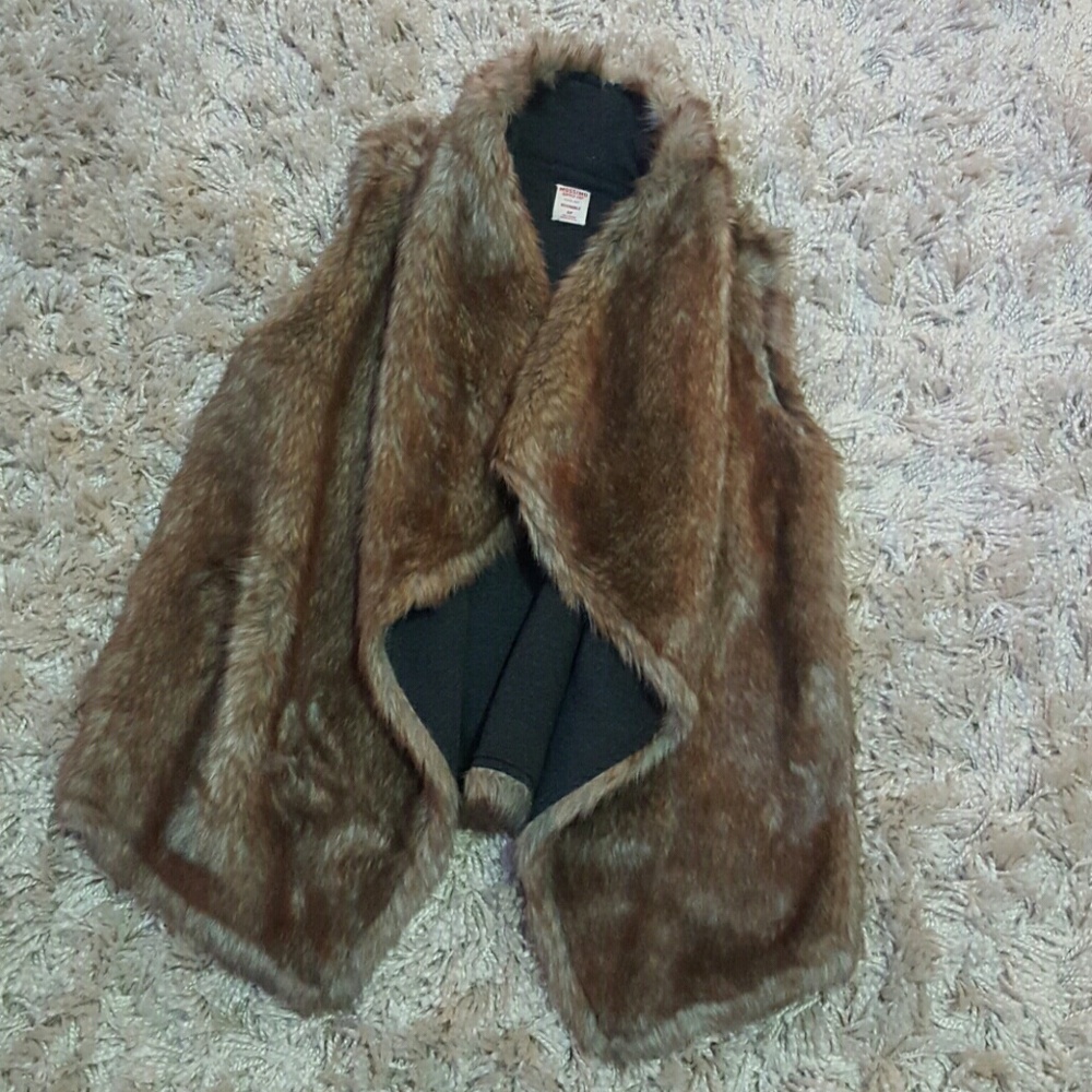 Mossimo Faux Fur Reversible Vest